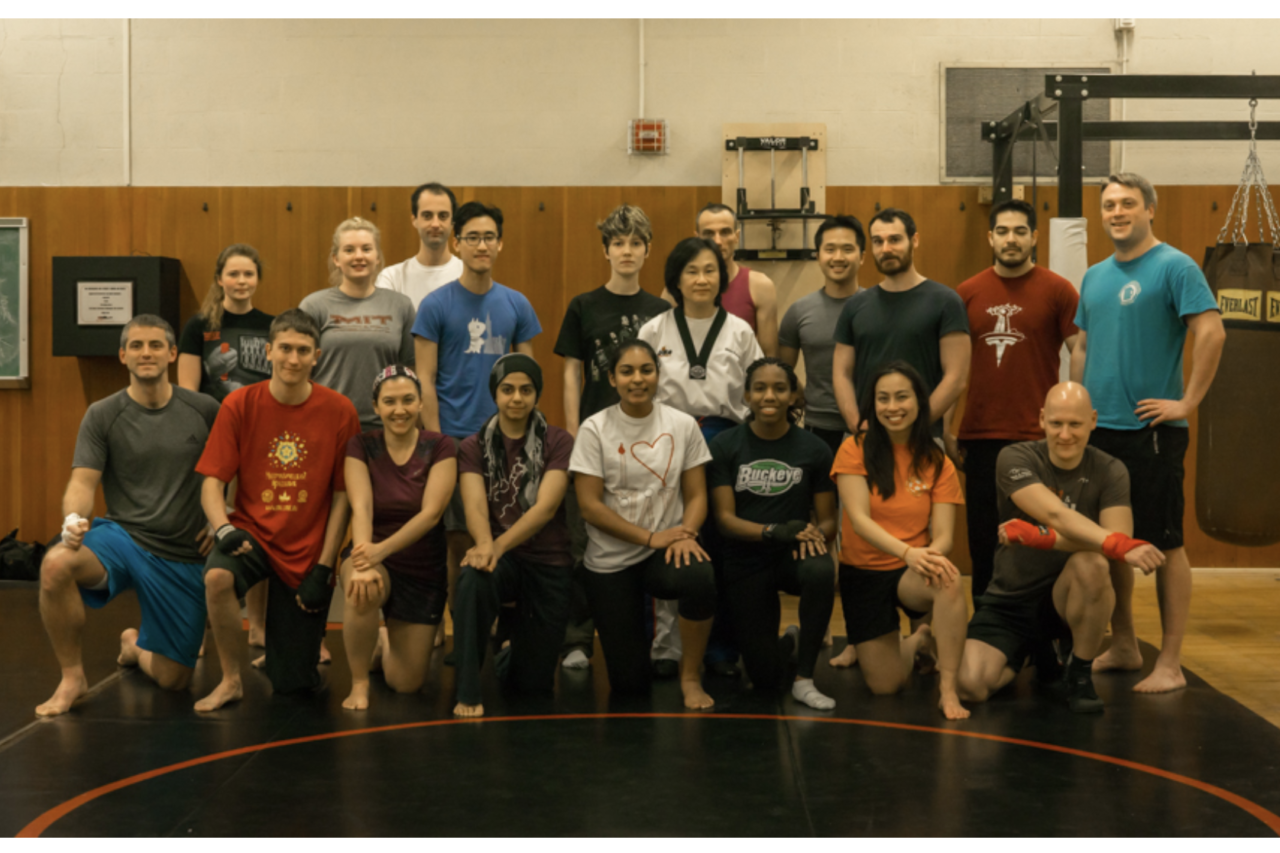 Group kickboxing picture